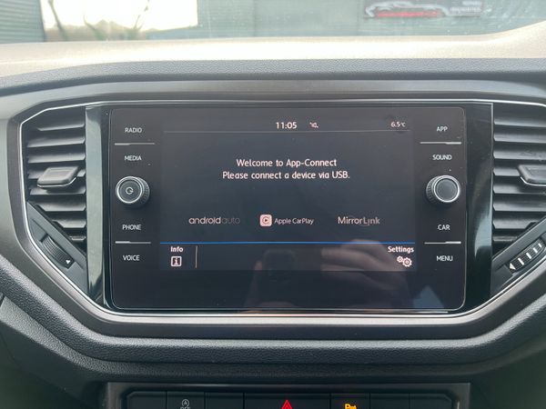 2019 Volkswagen T-Roc SE 1.6 TDI 374974155