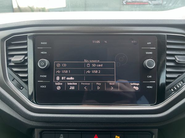 2019 Volkswagen T-Roc SE 1.6 TDI 374974151