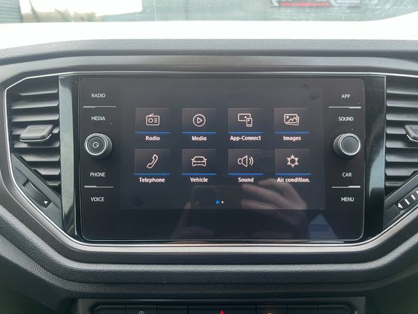 2019 Volkswagen T-Roc SE 1.6 TDI 374974153