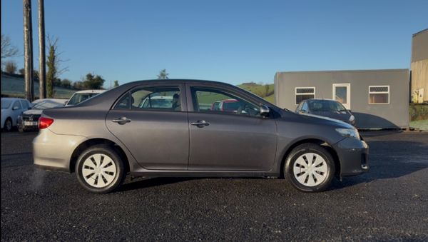 Toyota Corolla 2012 1.3 petrol 374978592