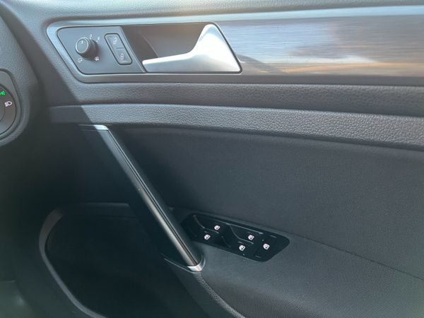 2019 (192) Volkswagen Golf Match 2.0 TDI-Automatic 374972908