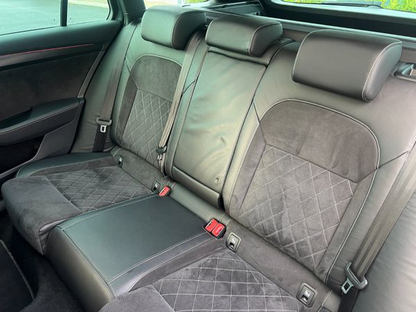 2020 (202)  Skoda Superb Sportline Plus PHEV PanRo 374973751