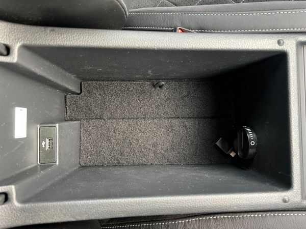 2020 (202)  Skoda Superb Sportline Plus PHEV PanRo 374973779