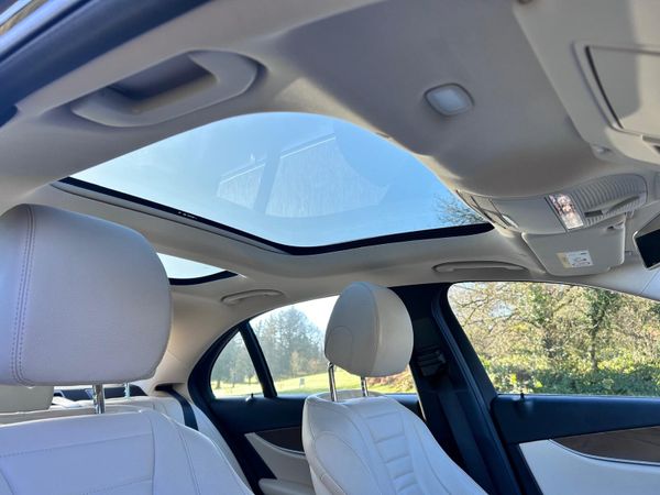 Mercedes-Benz E-Class 2017 374988251