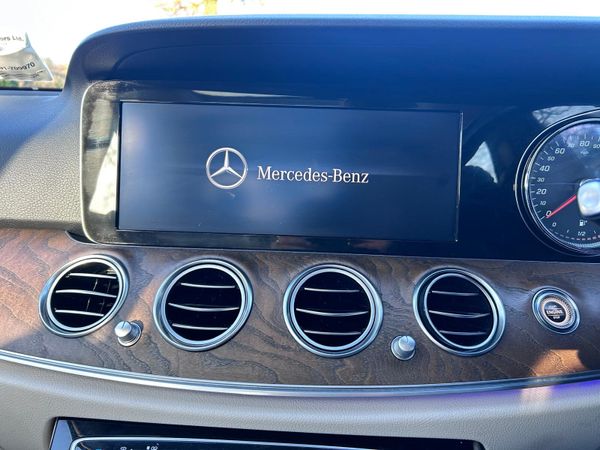 Mercedes-Benz E-Class 2017 374988253