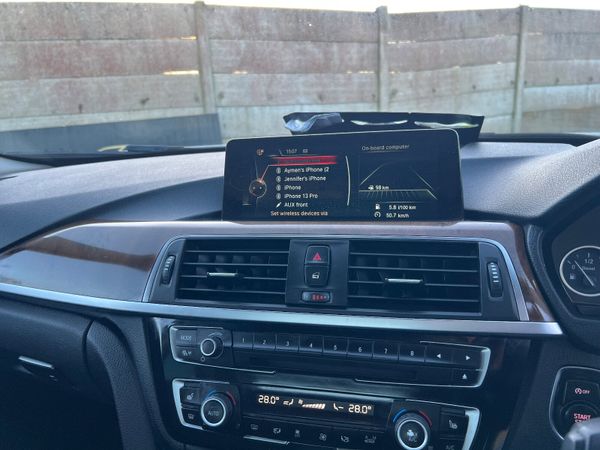 BMW 320D Luxury Edition 374995722