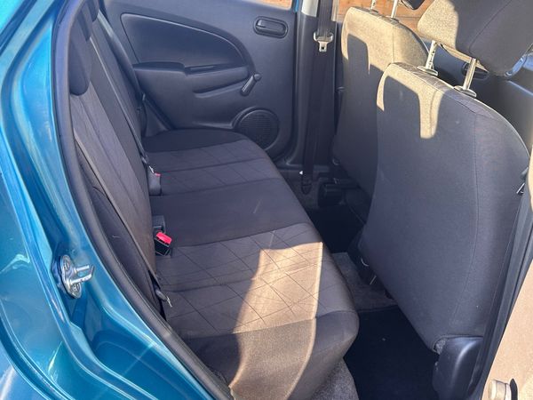 Mazda 2 1.3 petrol manual only 24,000miles 374996669