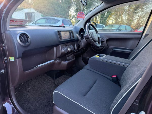 2016 Toyota Passo Autos 374993057