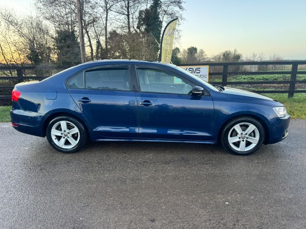 141 Volkswagen Jetta 1.6Tdi Bluemotion 375031103