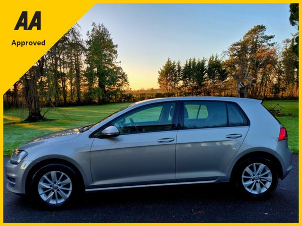 🔥2016 Volkswagen Golf🔥(31,000Km's+Auto+ Warranty 375032497