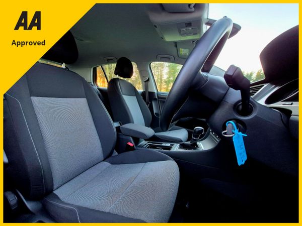 🔥2016 Volkswagen Golf🔥(31,000Km's+Auto+ Warranty 375032511