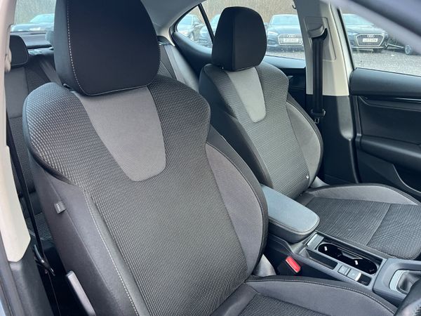 2022 (222) Skoda Octavia SE Technology 2.0 TDI 375045677