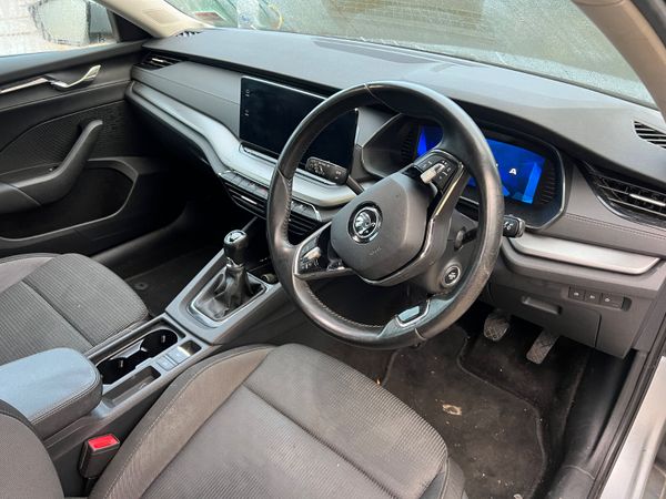 2022 (222) Skoda Octavia SE Tech 2.0 TDI 375045723