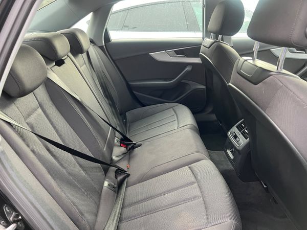 2021 Audi A4 Technik 35 2.0 TDI - Automatic 375043525