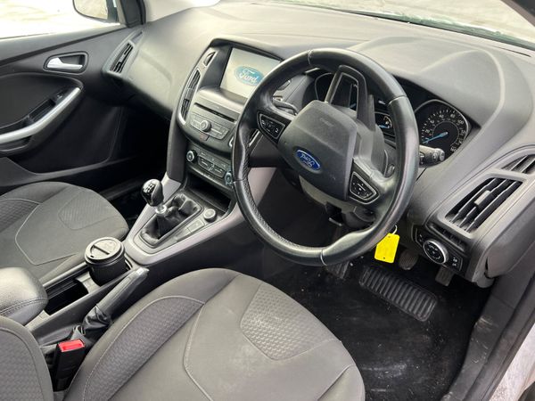 2016 Ford Focus Zetec 1.5 TDCI 375043745