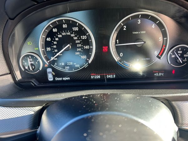 BMW 520 MSPORT F10 375059150