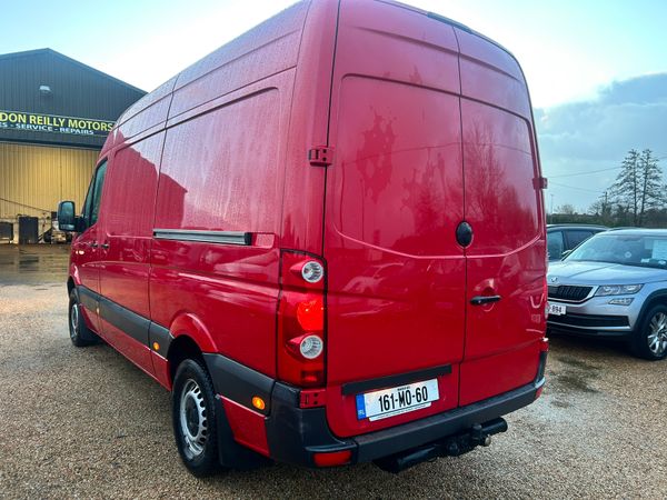 VW CRAFTER MWB 2.0 TDI ** price plus vat** 375050219