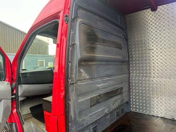 VW CRAFTER MWB 2.0 TDI ** price plus vat** 375050227