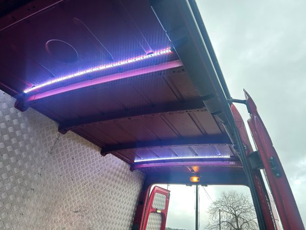 VW CRAFTER MWB 2.0 TDI ** price plus vat** 375050228