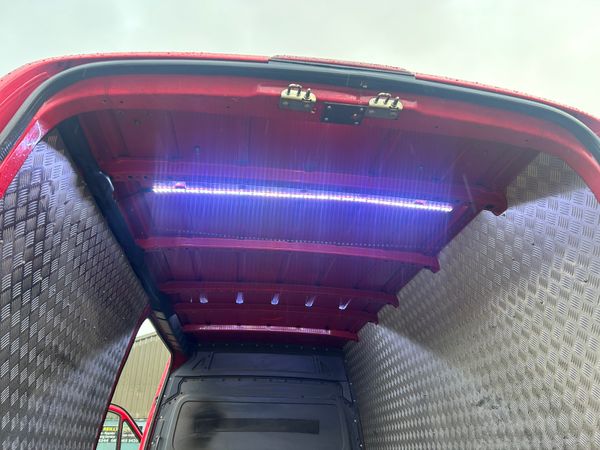 VW CRAFTER MWB 2.0 TDI ** price plus vat** 375050232