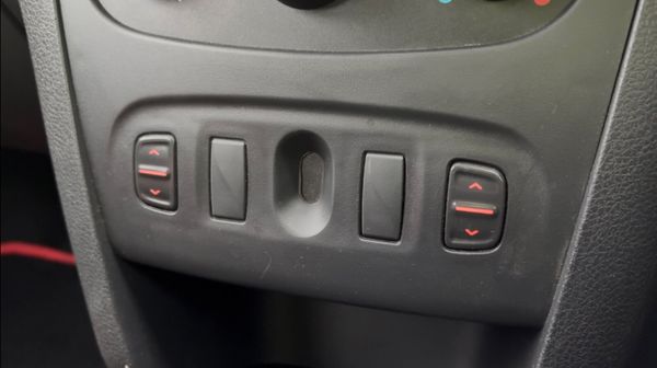 Dacia Sandero Stepway 2015 1.5d tax and nct 375050967