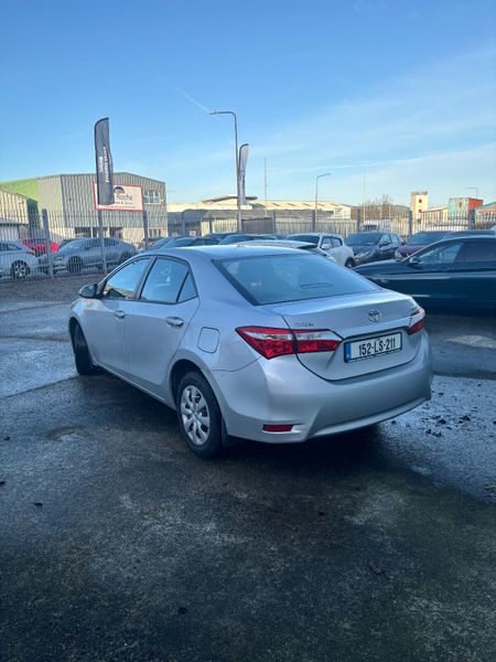 Toyota Corolla 2015 375066519