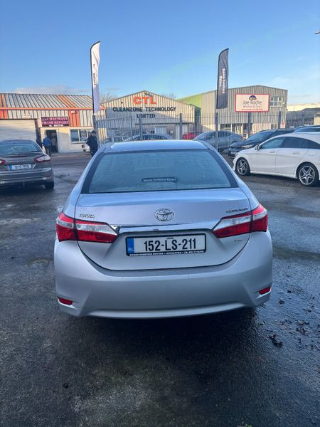 Toyota Corolla 2015 375066536