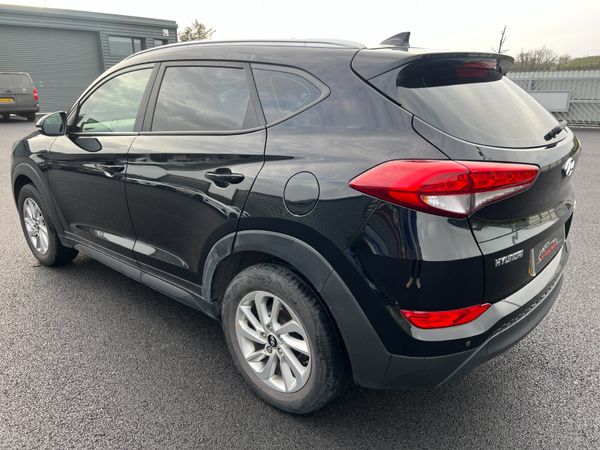 2016 (162) Hyundai Tucson SE Nav 1.7 CRDI 375067535
