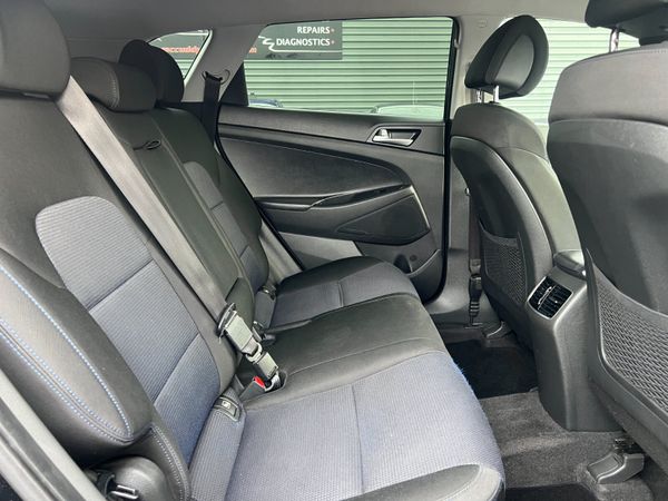 2016 (162) Hyundai Tucson SE Nav 1.7 CRDI 375067540