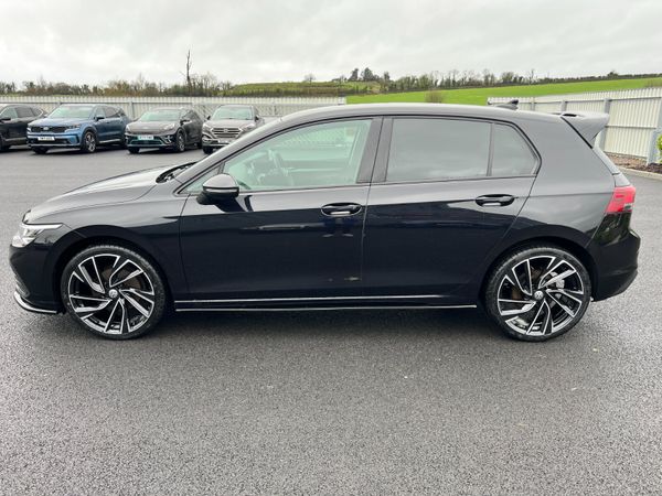 2021 (212) Volkswagen Golf Life 2.0 TDI 375061376