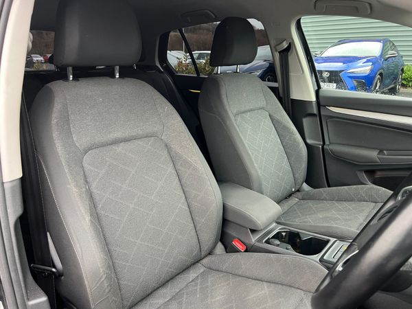 2021 (212) Volkswagen Golf Life 2.0 TDI 375061389