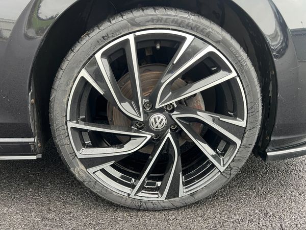 2021 (212) Volkswagen Golf Life 2.0 TDI 375061381