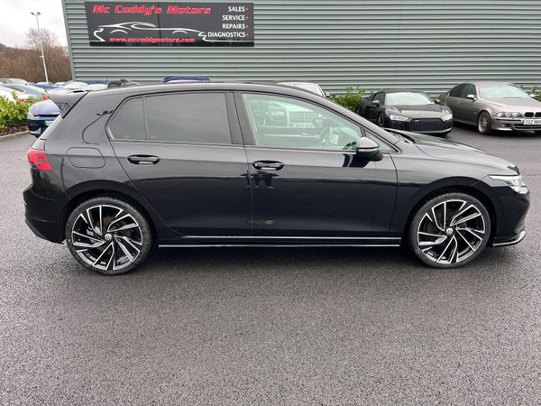 2021 (212) Volkswagen Golf Life 2.0 TDI 375061383
