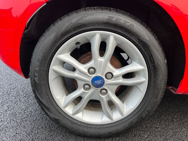 2016 Ford Fiesta Zetec 1.2 Petrol 375062603