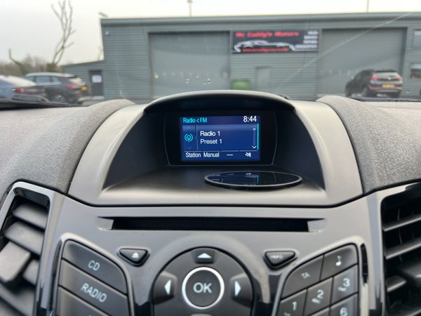 2016 Ford Fiesta Zetec 1.2 Petrol 375062625