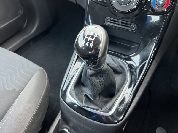 2016 Ford Fiesta Zetec 1.2 Petrol 375062620