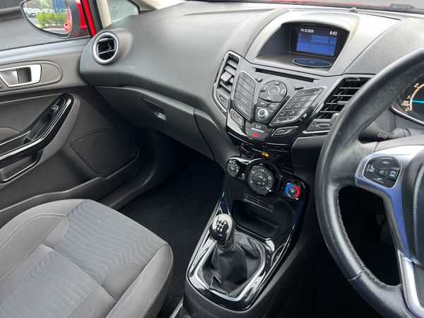 2016 Ford Fiesta Zetec 1.2 Petrol 375062622