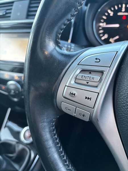 Nissan Pulsar 2015 375075693