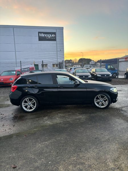BMW 1-Series 2018 375078549