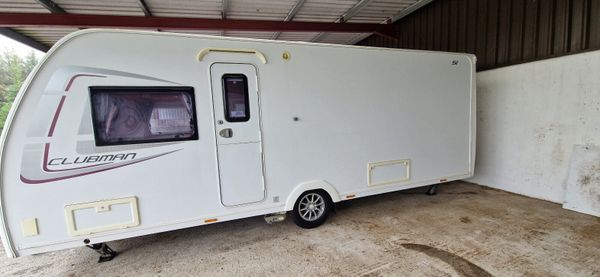 Lunar Clubman Island bed caravan 375128815