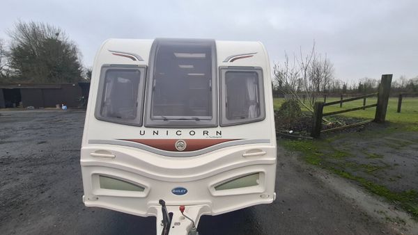 Bailey Unicorn Valencia caravan 375128921