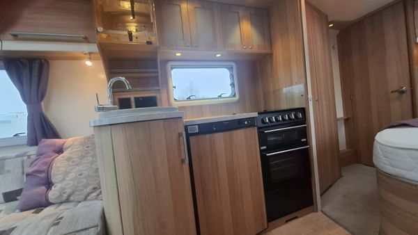 Bailey Unicorn Valencia caravan 375128931