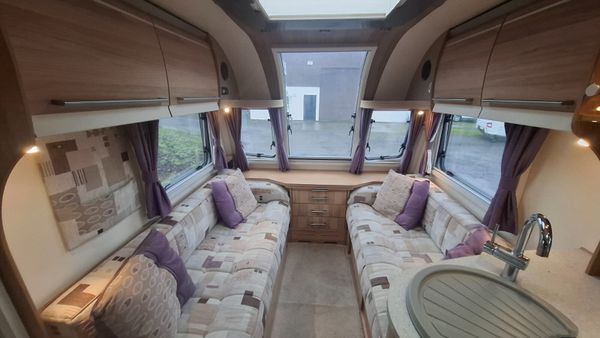 Bailey Unicorn Valencia caravan 375128933