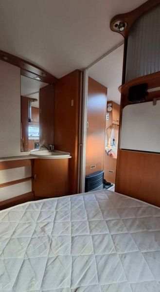 Bailey Ranger fixed bed caravan 375129153