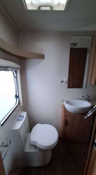 Swift Sprite Exclusive 6 berth caravan 375131743
