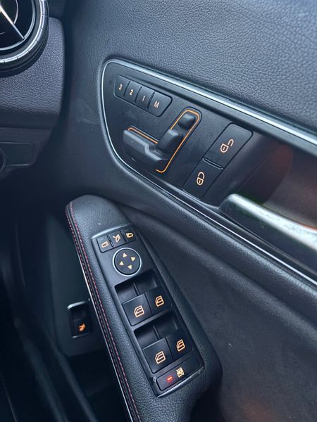 Mercedes-Benz CLA180 375158079