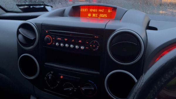 Citroen Berlingo 2012  3 seater 375152862