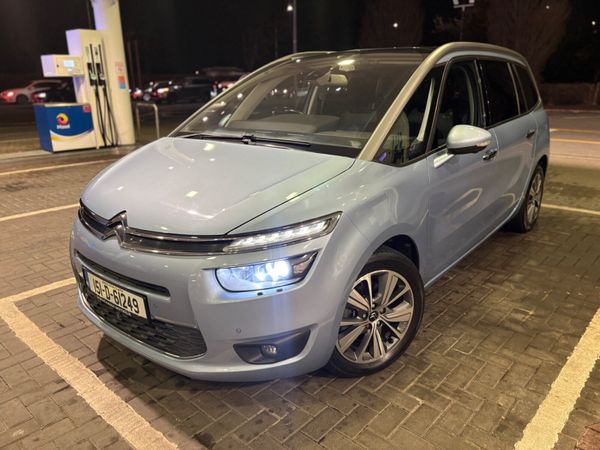 SUPER HIGH SPEC PETROL AUTO 7 SEAT 375169228