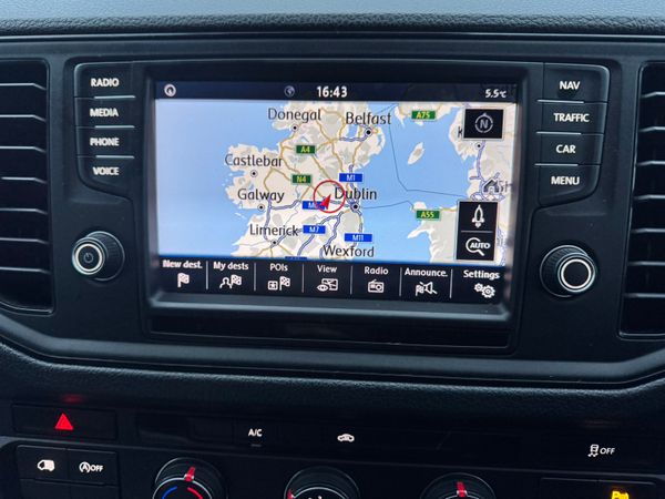 202 Volkswagen Crafter 140bhp Spotless***** 375177404