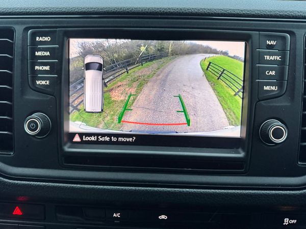 202 Volkswagen Crafter 140bhp Spotless***** 375177405